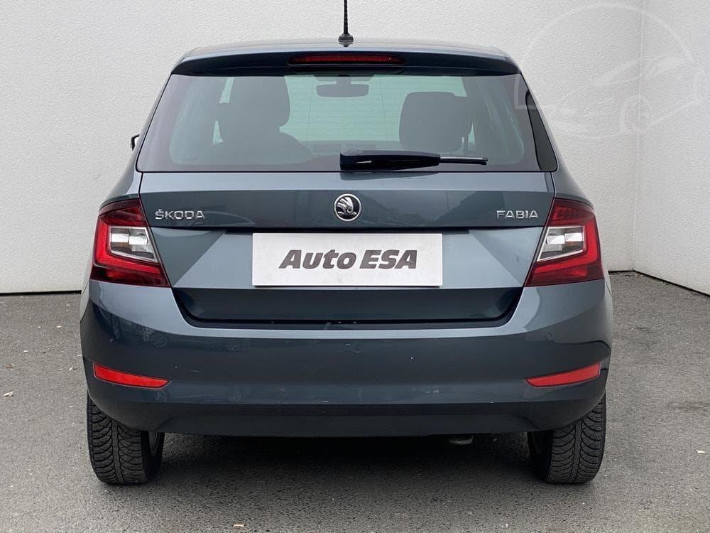 2019 Škoda FABIA - 13