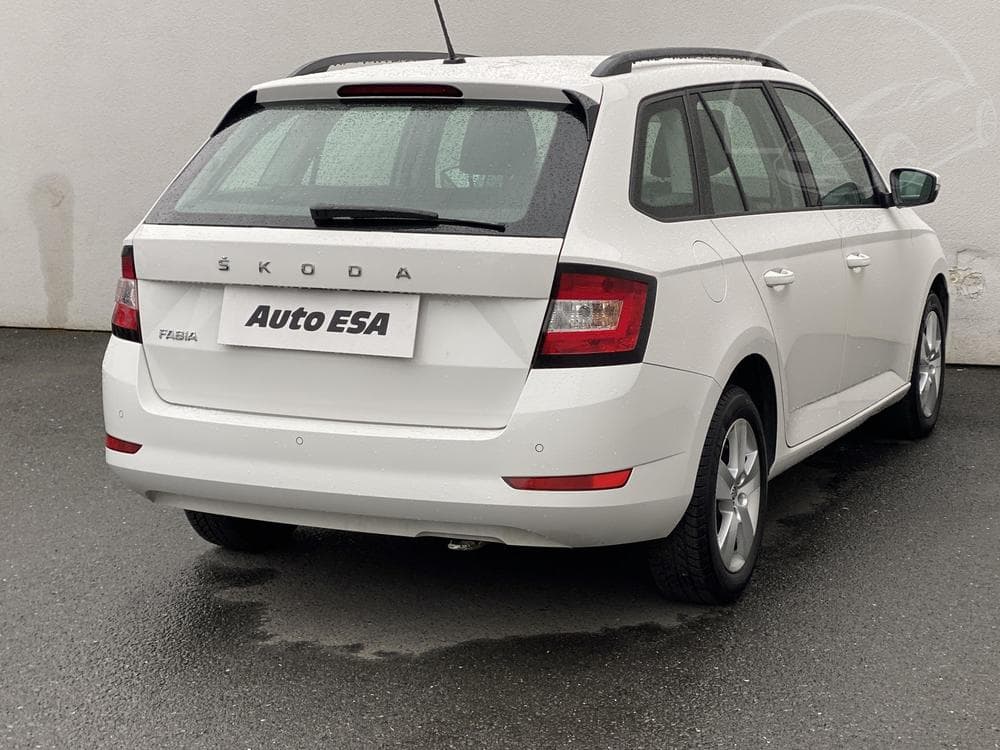 2020 Škoda FABIA - 4