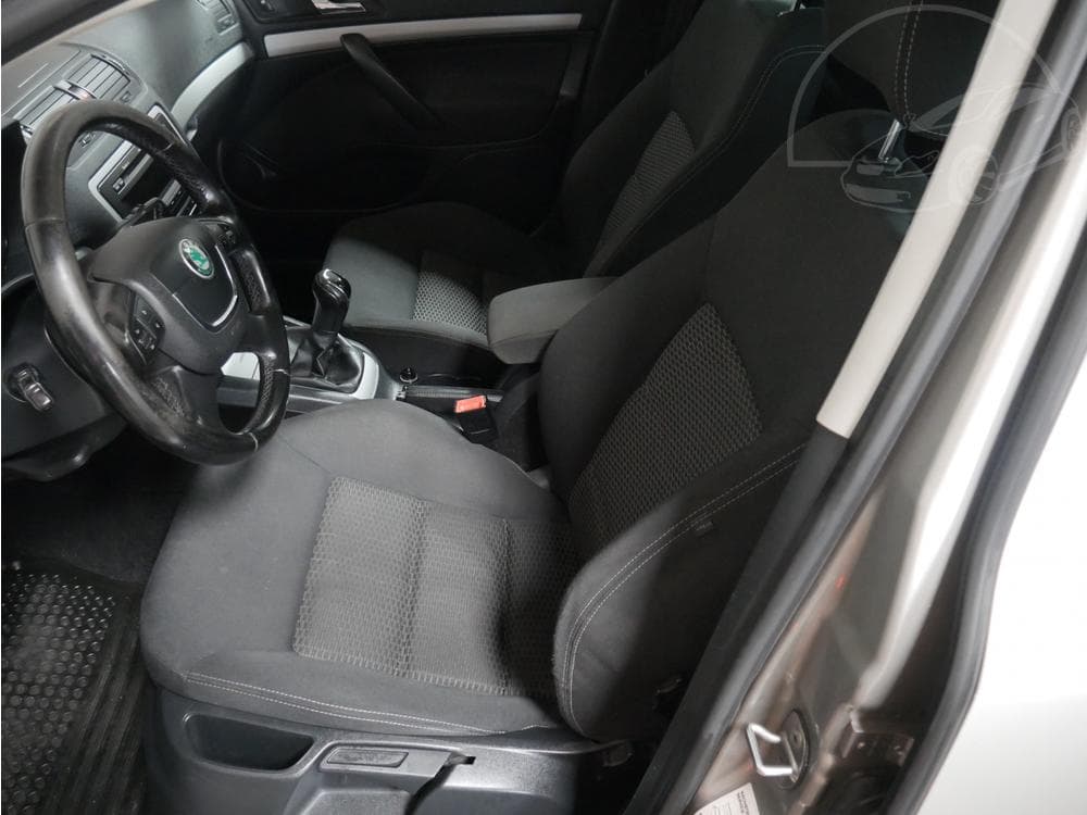 2012 Škoda OCTAVIA - 9