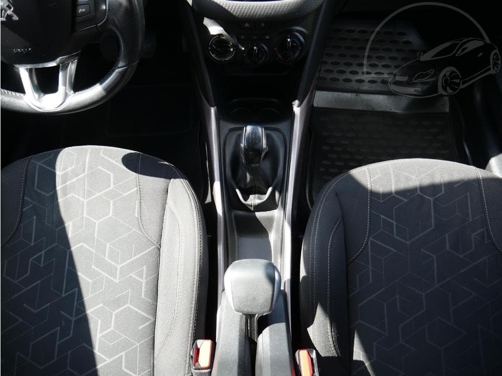 2015 Peugeot 2008 - 15