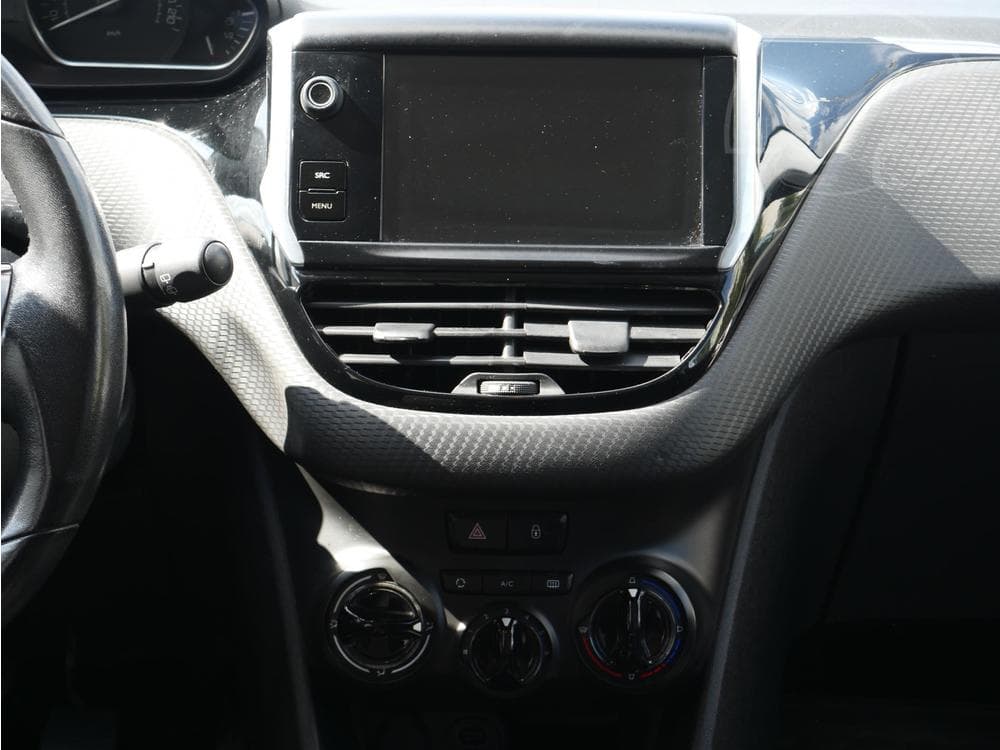 2015 Peugeot 2008 - 9