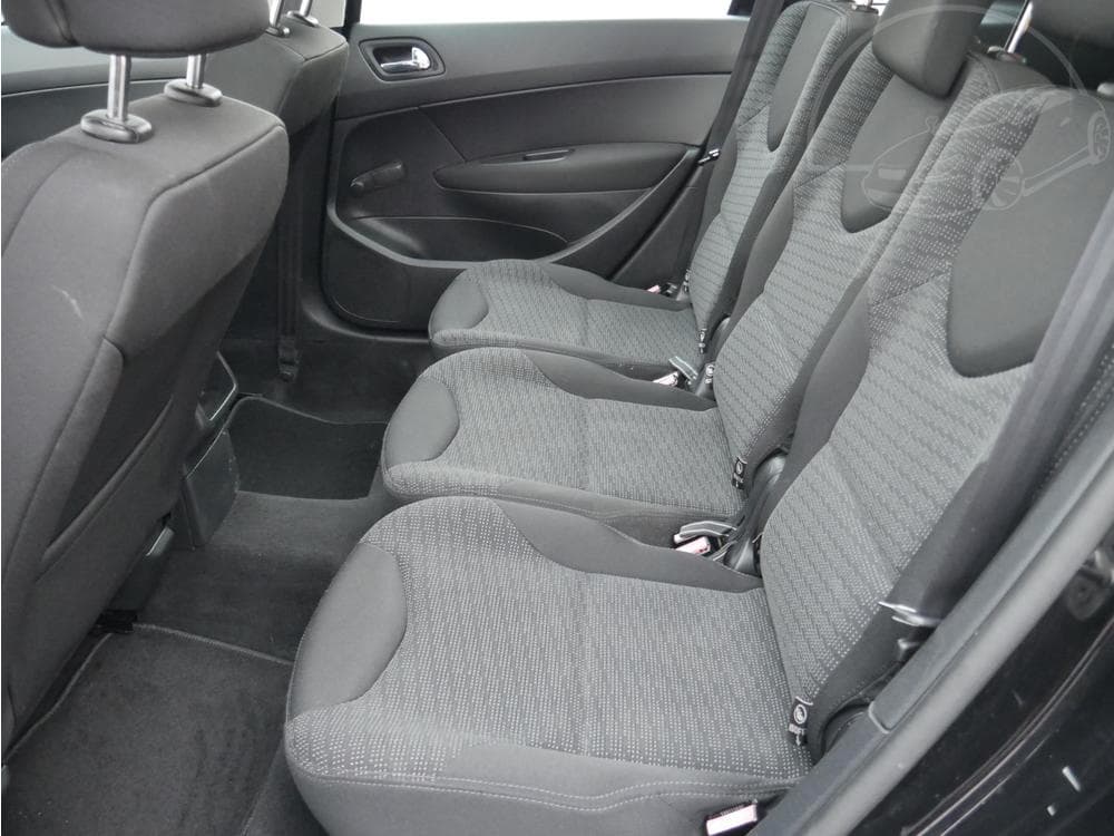 2009 Peugeot 308 - 10