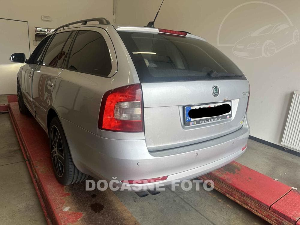 2010 Škoda OCTAVIA - 2