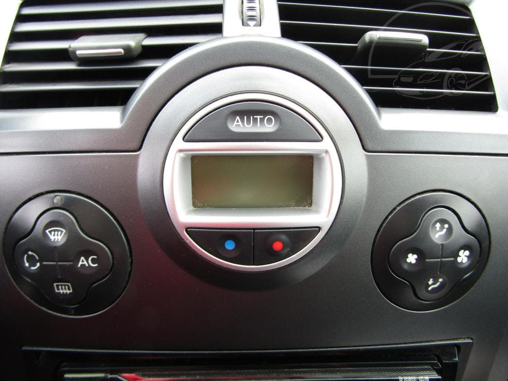 2009 Renault MEGANE - 14