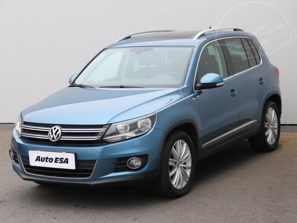 2012 Volkswagen Tiguan - 3