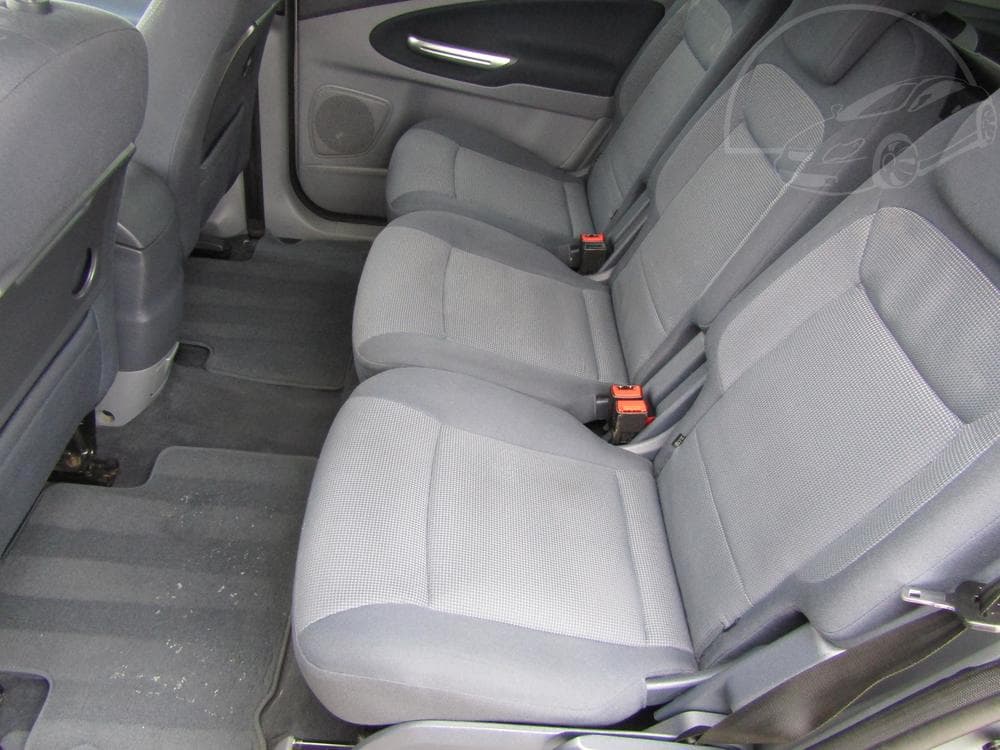 2009 Ford S-MAX - 10