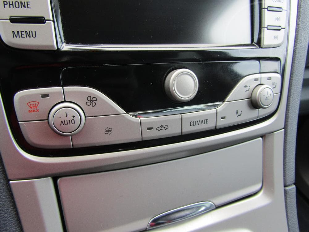 2009 Ford S-MAX - 13