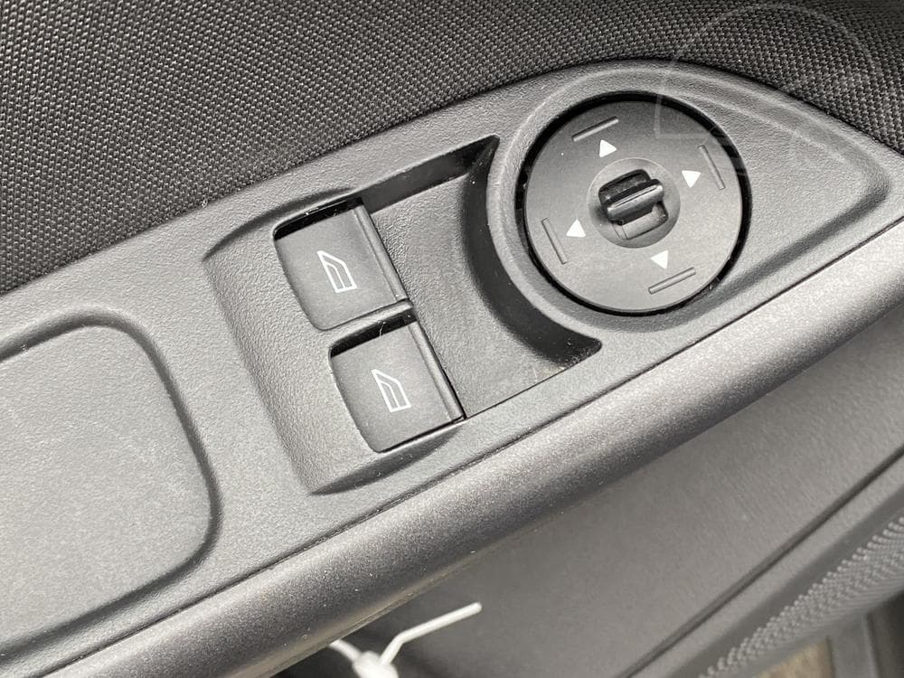 2015 Ford FOCUS - 21