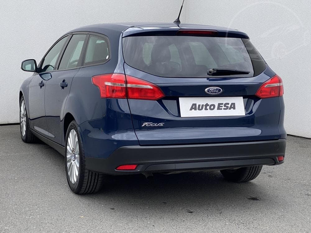 2015 Ford FOCUS - 11
