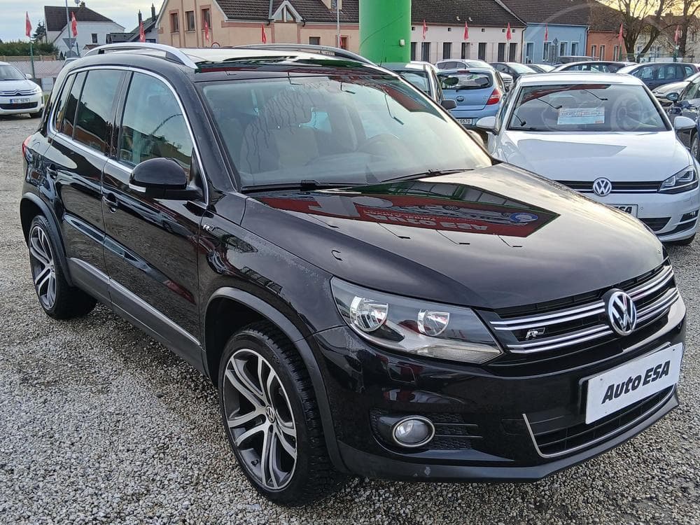 2011 Volkswagen TIGUAN