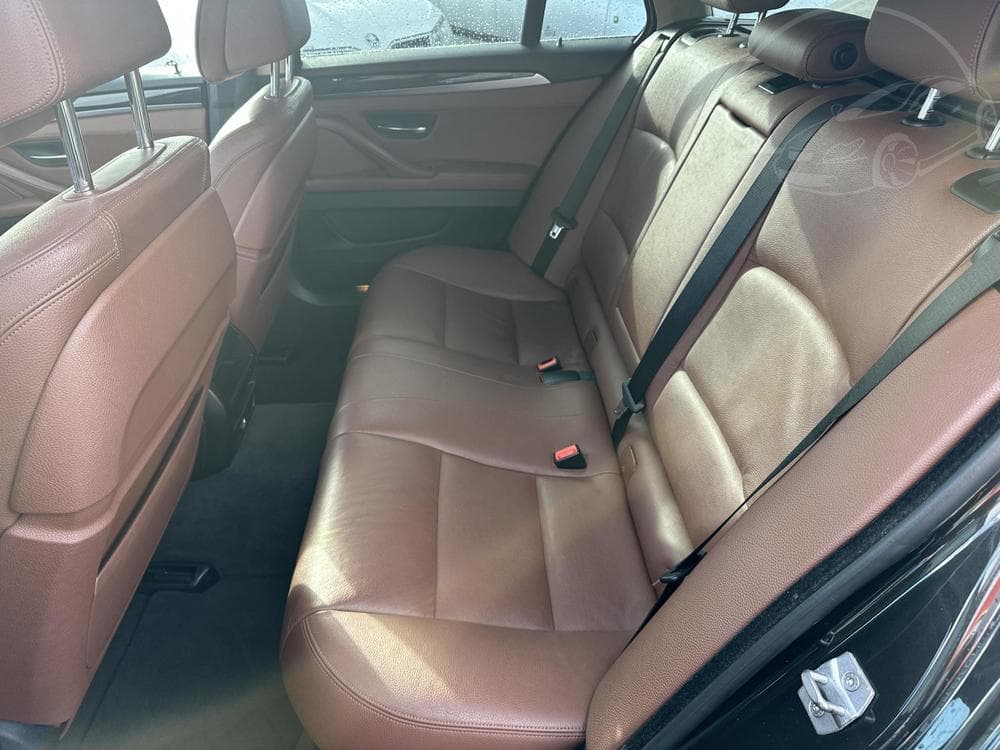 2014 BMW 5-SERIES - 28