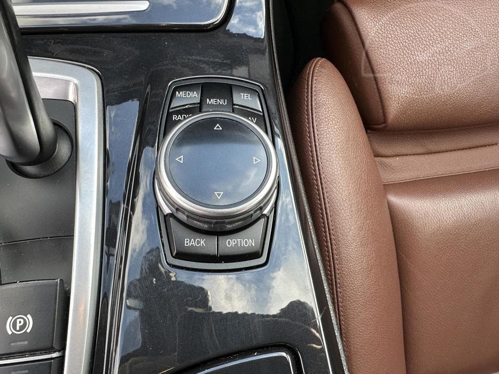 2014 BMW 5-SERIES - 52