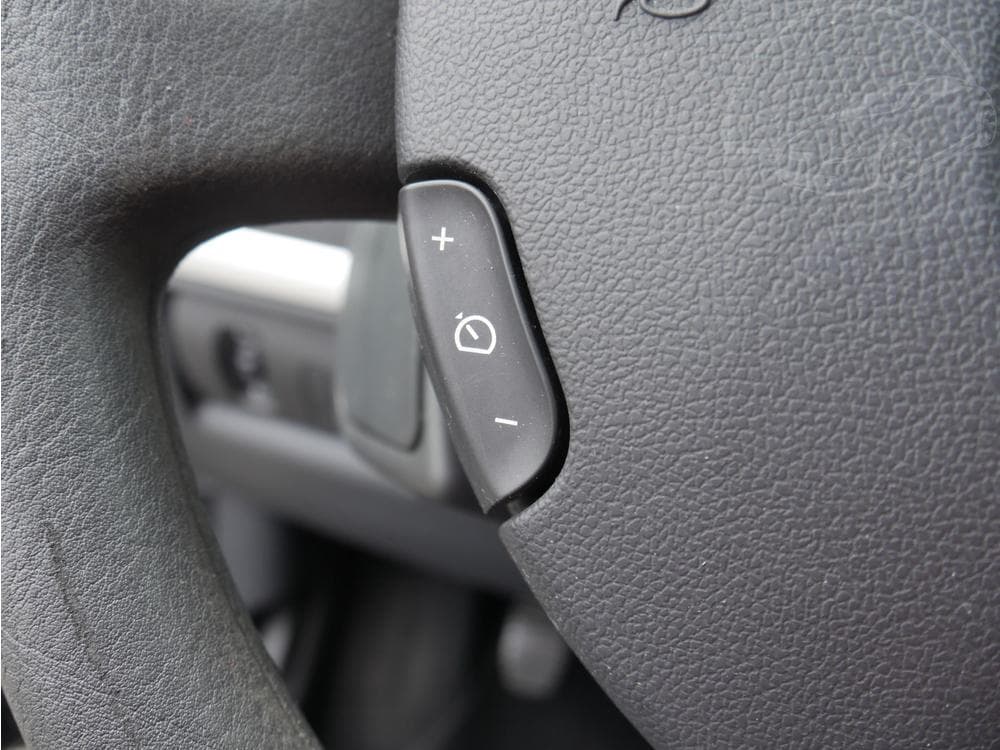 2011 Renault CLIO - 12