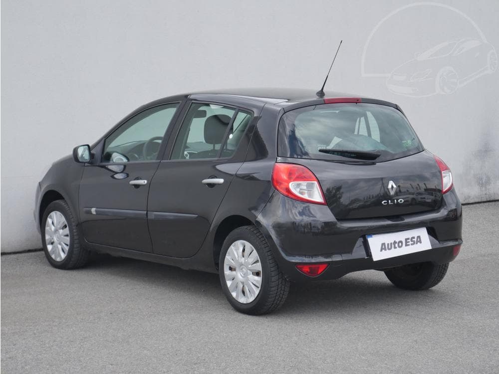 2011 Renault CLIO - 6