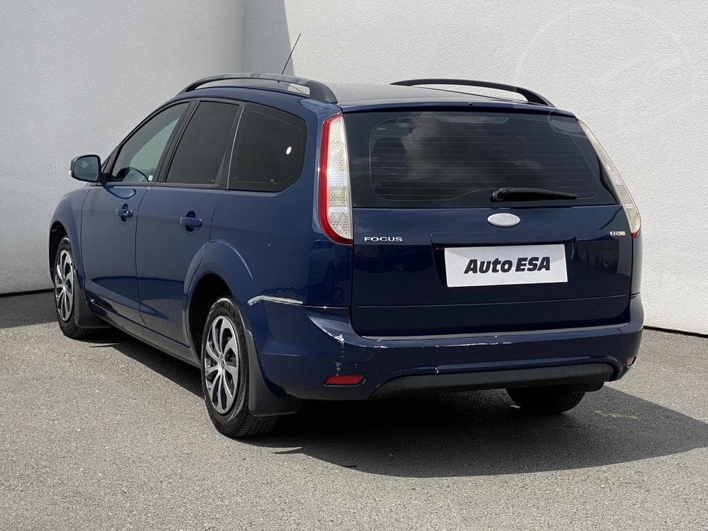 2009 Ford FOCUS - 11