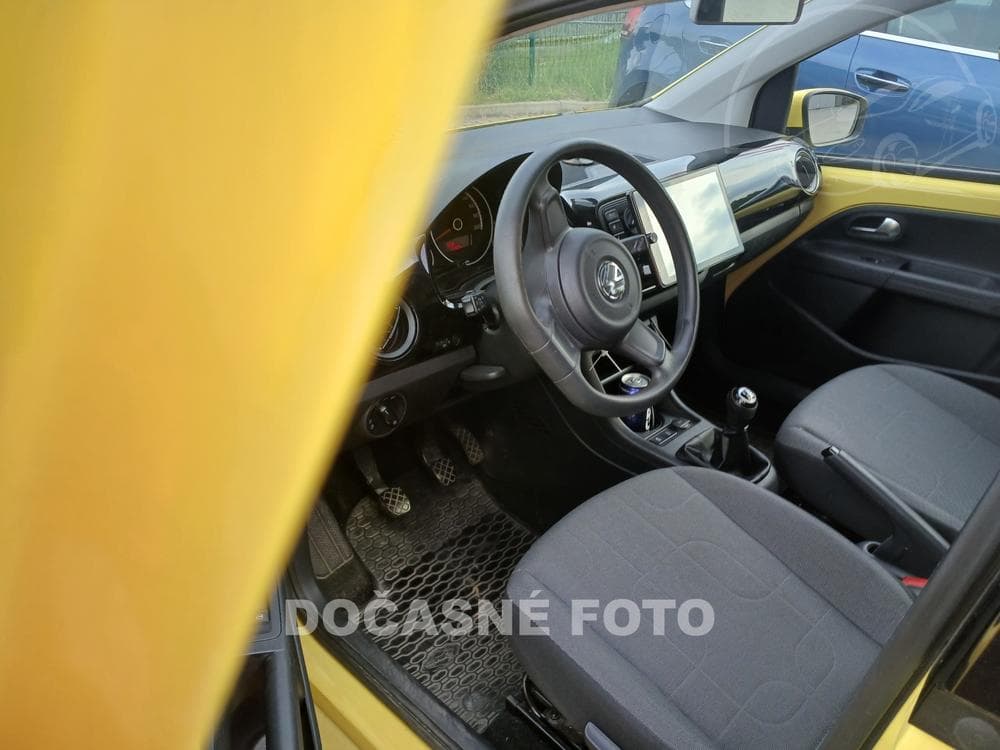 2015 Volkswagen UP! - 3