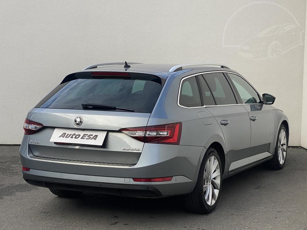 2016 Škoda SUPERB - 7