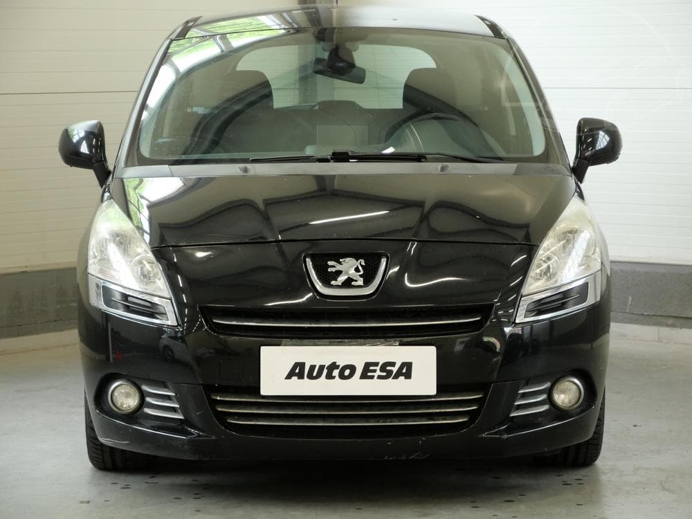 2012 Peugeot 5008 - 2