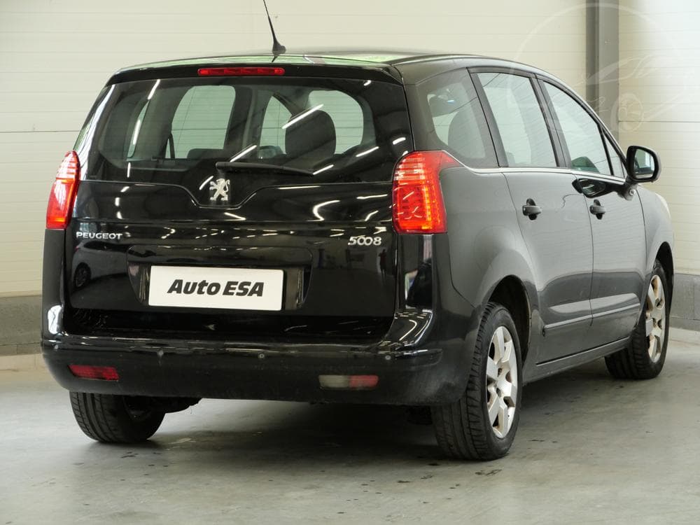 2012 Peugeot 5008 - 4