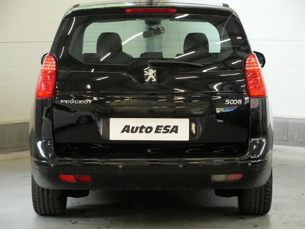 2012 Peugeot 5008 - 5