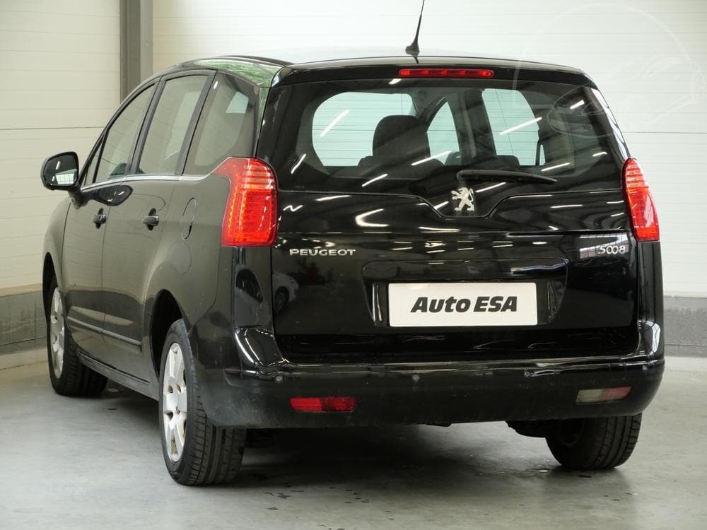 2012 Peugeot 5008 - 6