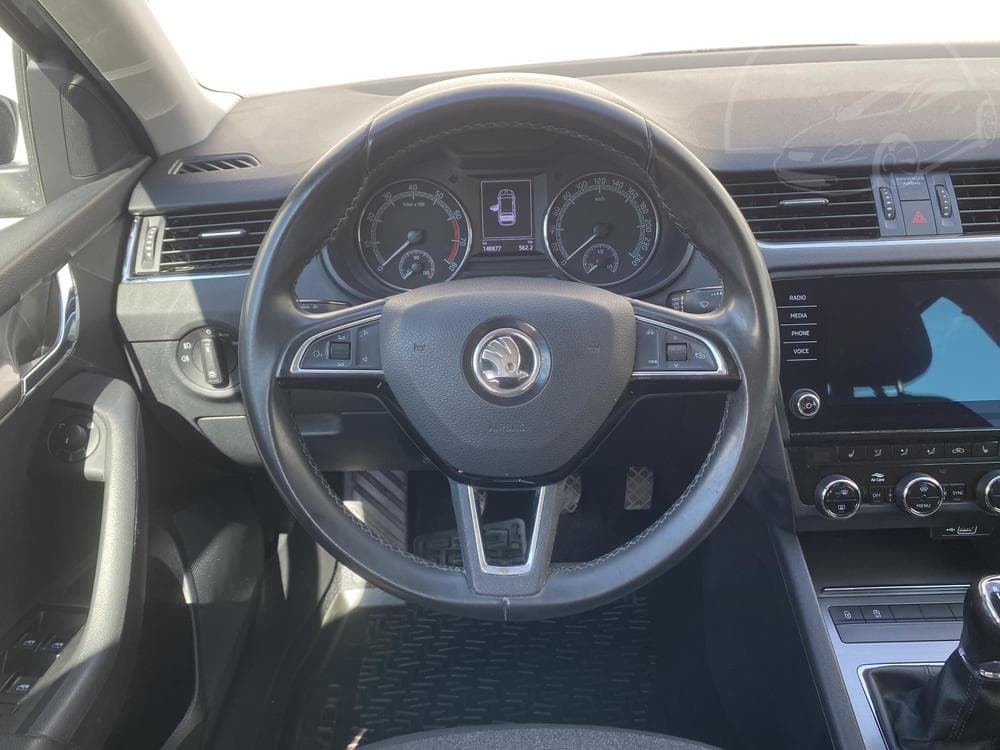 2019 Škoda OCTAVIA - 11