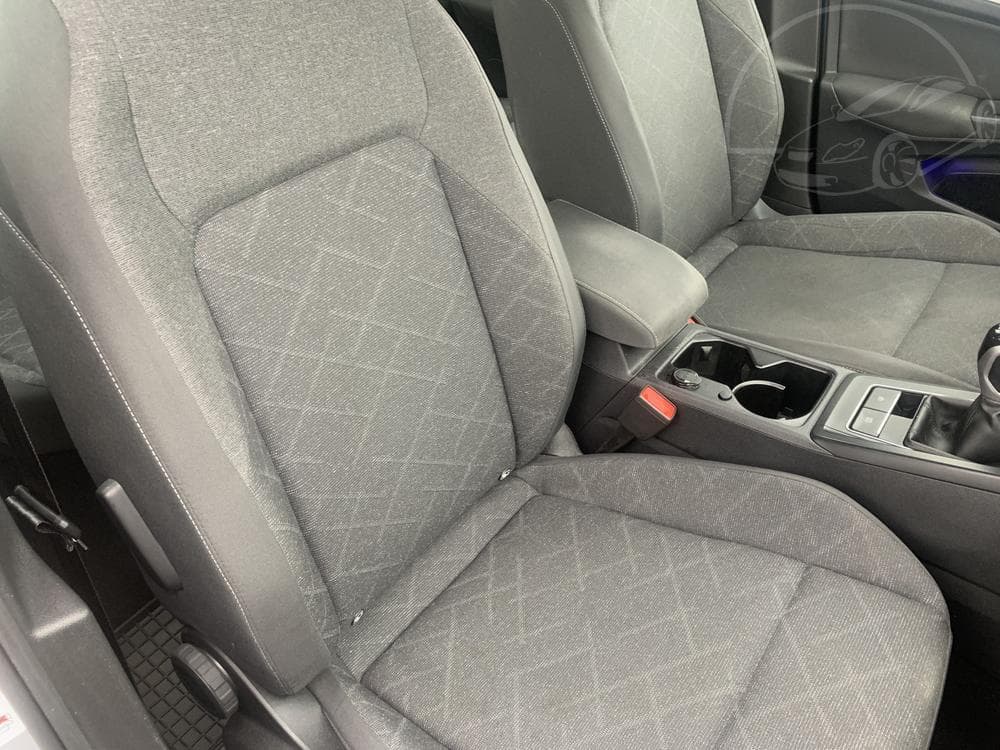 2021 Volkswagen GOLF - 34