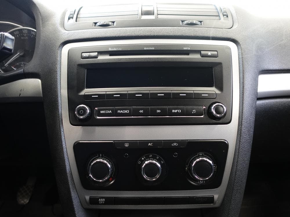 2011 Škoda OCTAVIA - 25