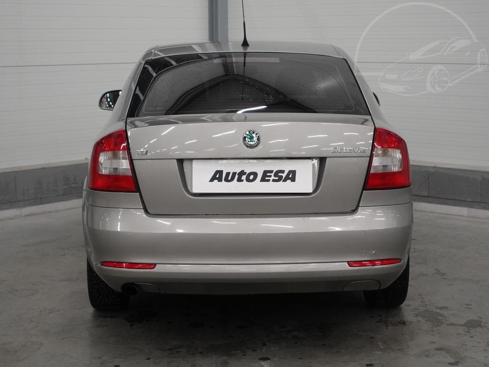 2011 Škoda OCTAVIA - 9