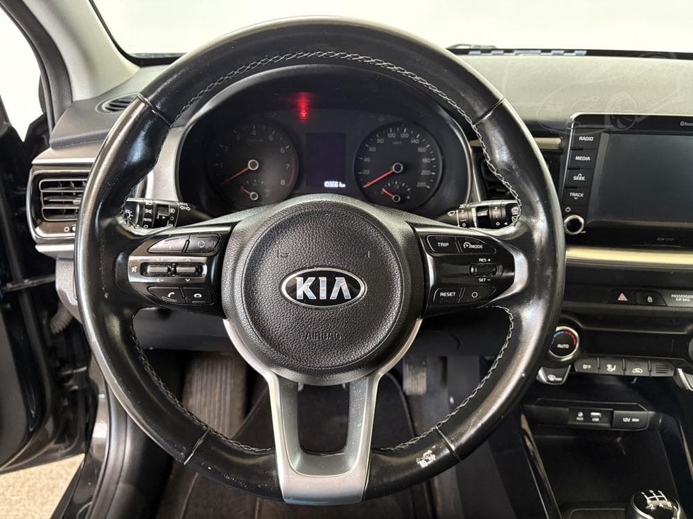 2020 Kia STONIC - 31