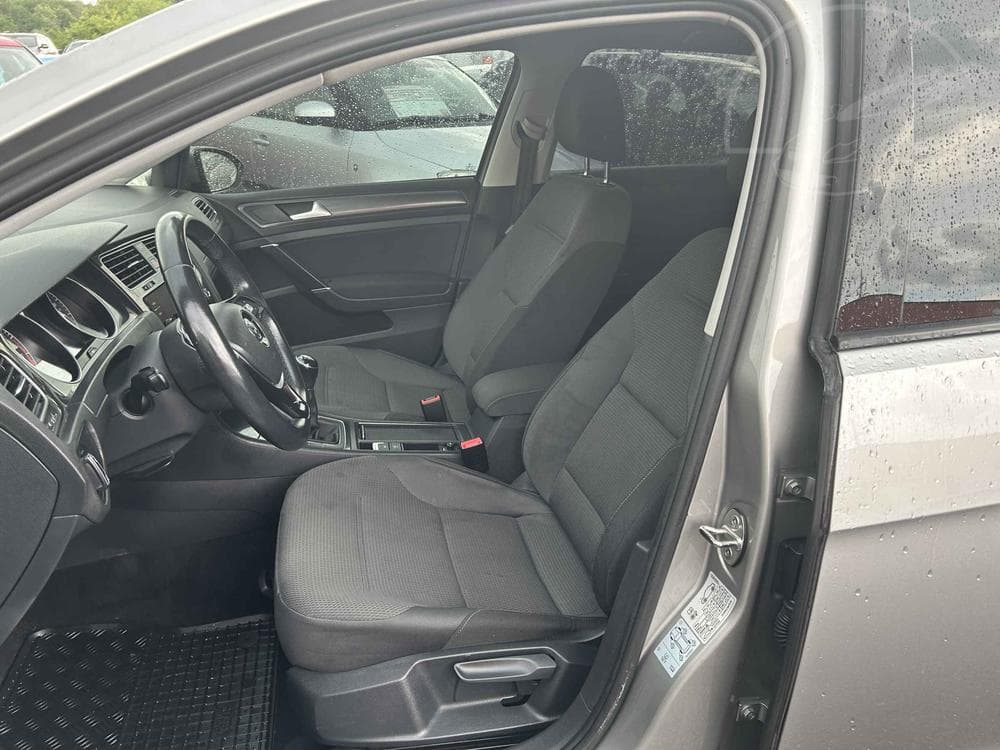 2018 Volkswagen GOLF - 9