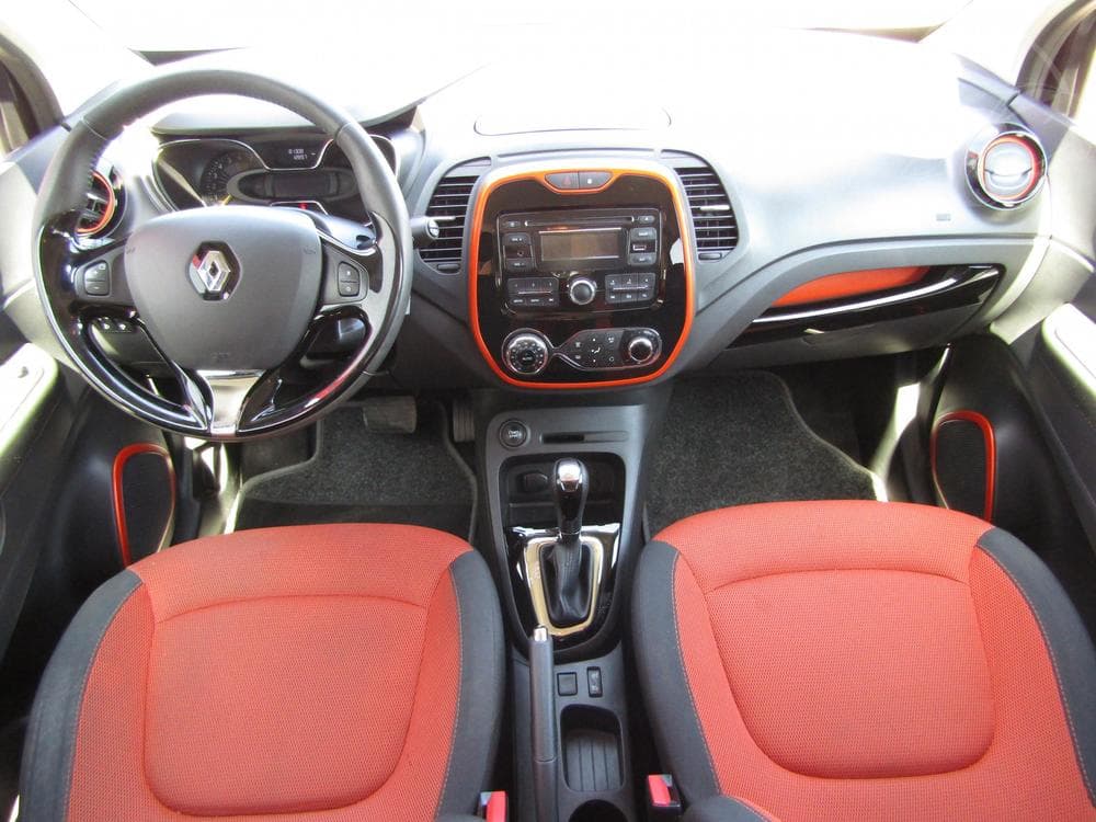 2015 Renault CAPTUR - 15