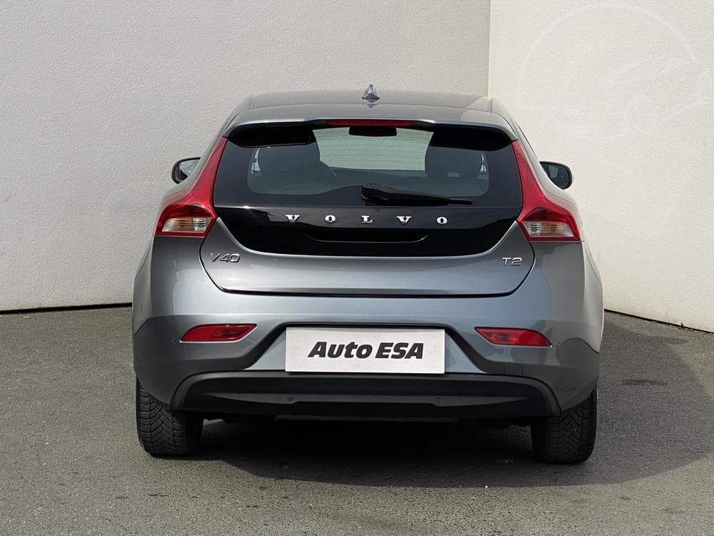 2016 Volvo V40 - 5