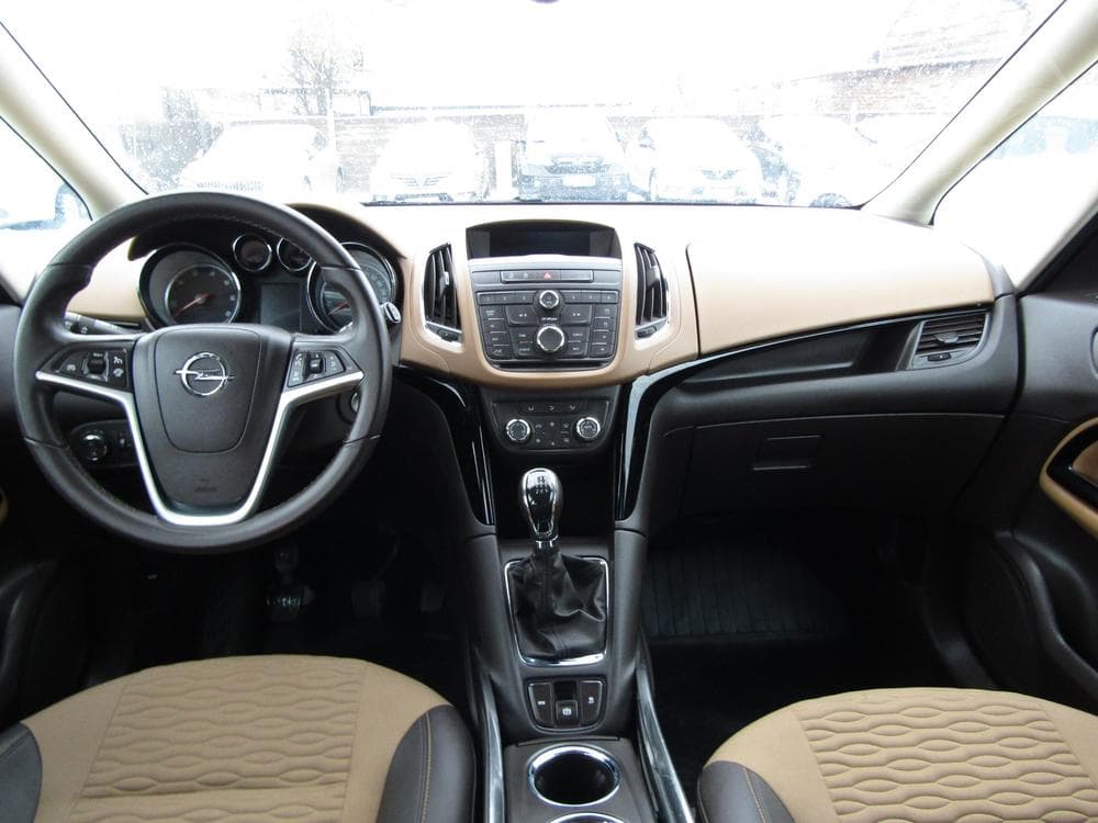 2016 Opel Zafira - 15