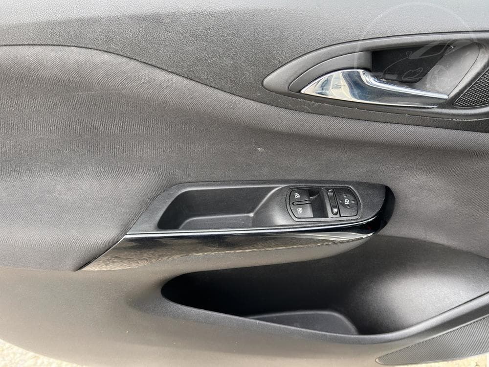 2018 Opel CORSA - 11