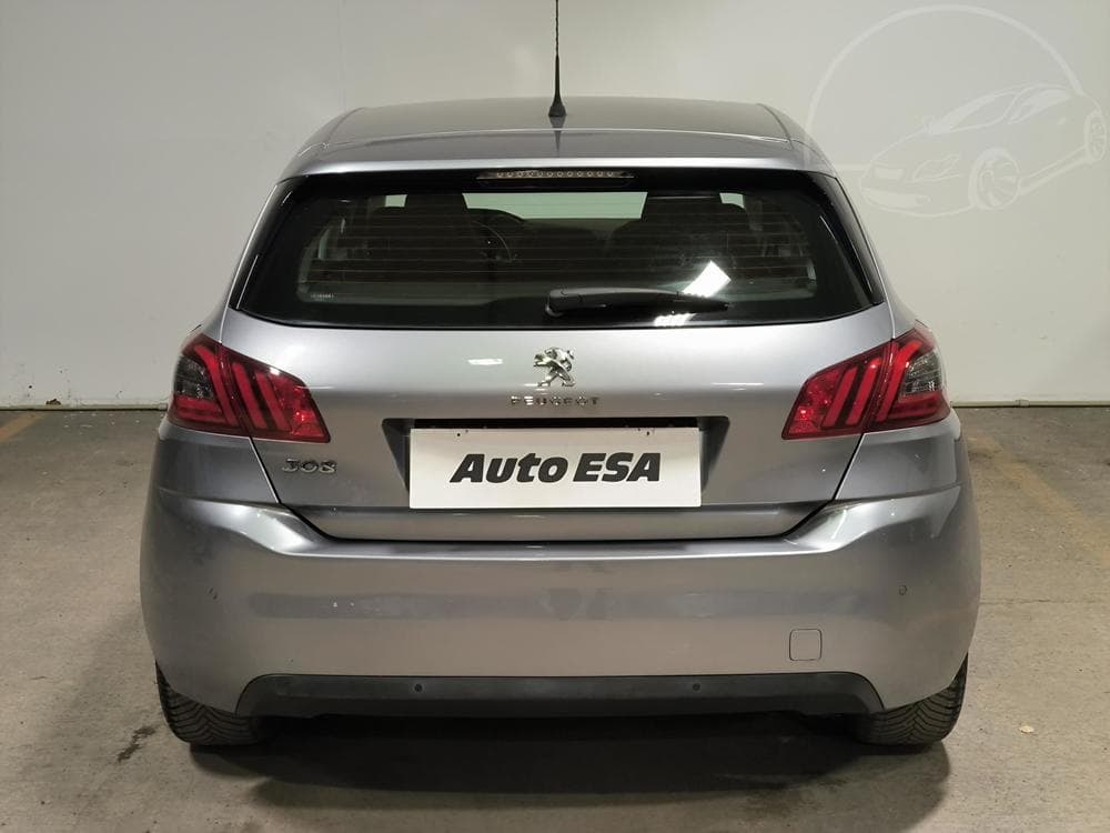 2018 Peugeot 308 - 5