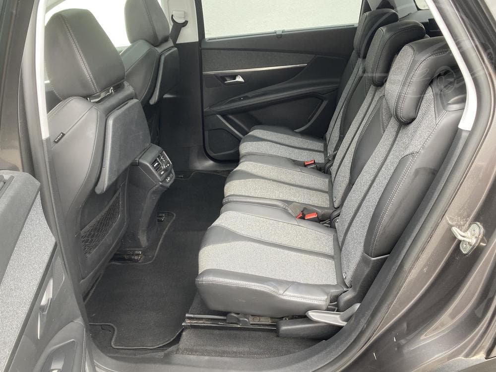 2017 Peugeot 5008 - 28