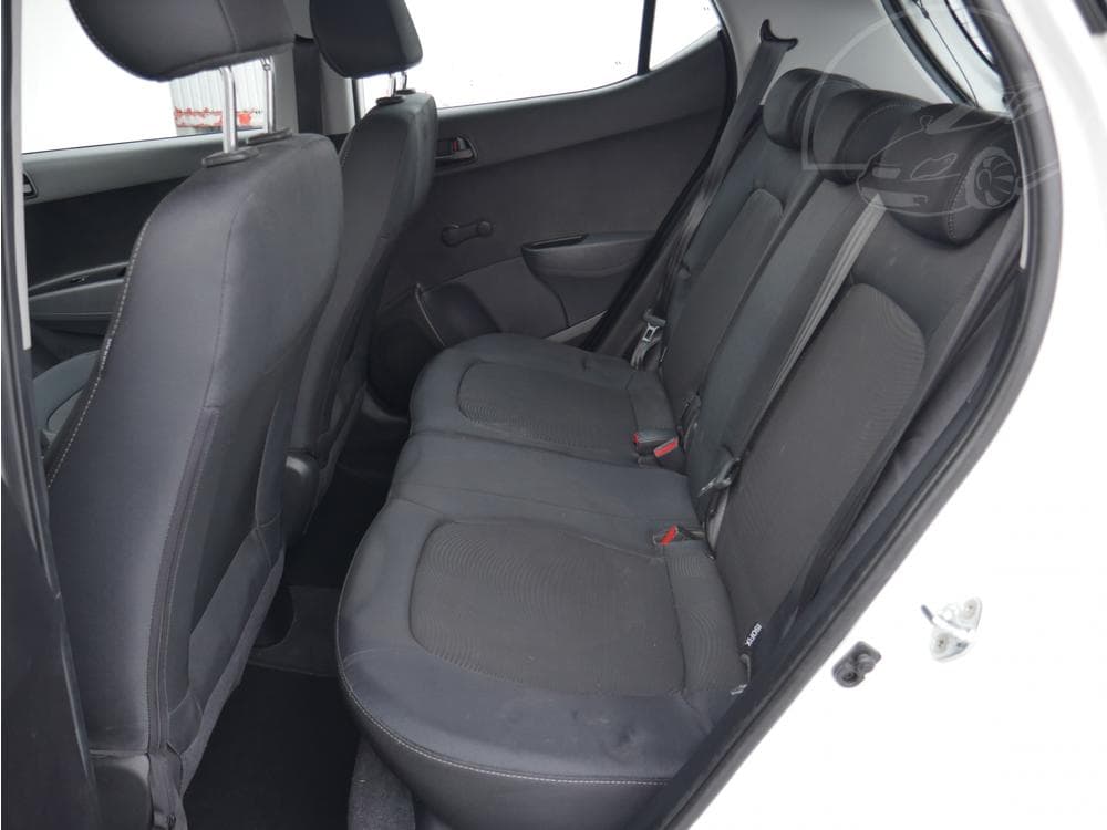 2018 Hyundai i10 - 10