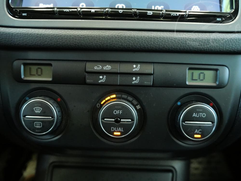 2009 Volkswagen TIGUAN - 33