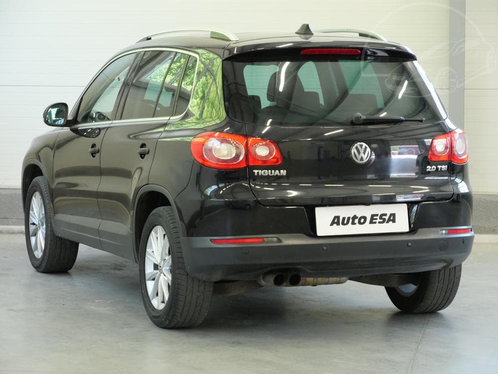 2009 Volkswagen TIGUAN - 11