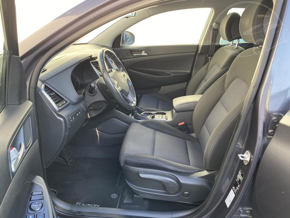 2016 Hyundai TUCSON - 25