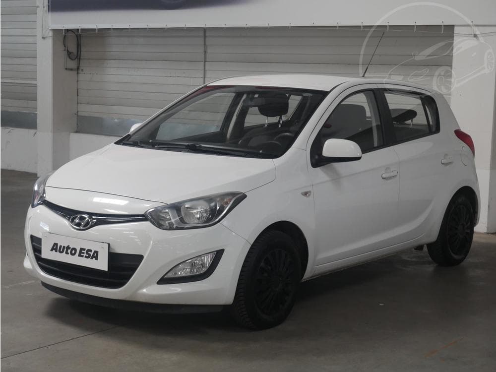 2012 Hyundai i20 - 3