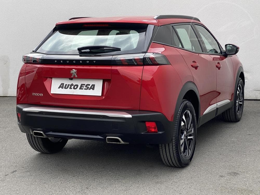 2020 Peugeot 2008 - 10