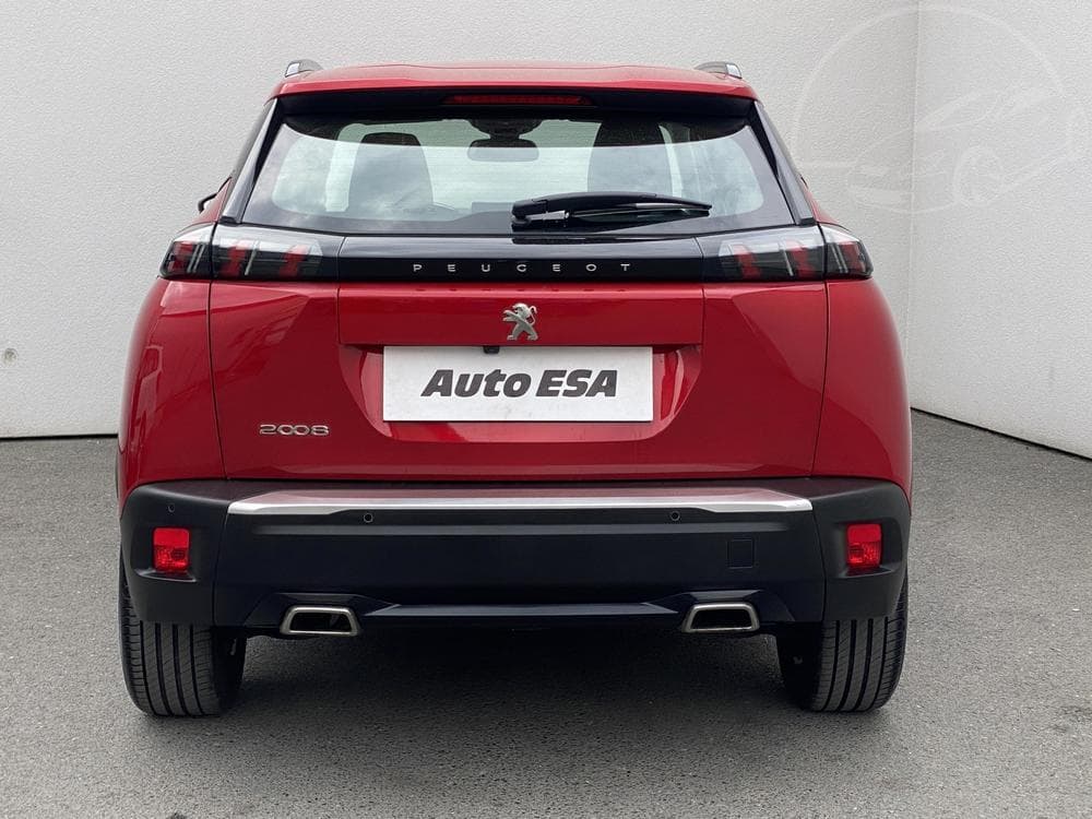 2020 Peugeot 2008 - 13