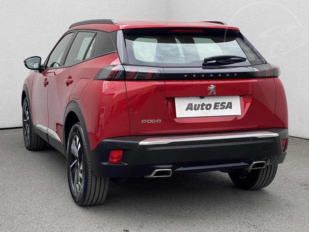 2020 Peugeot 2008 - 16