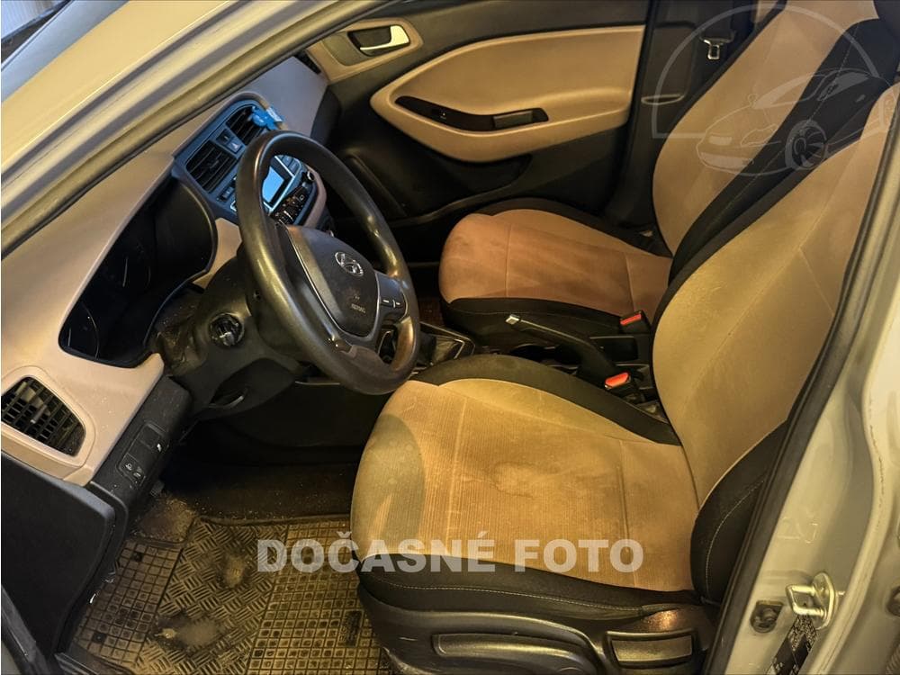 2015 Hyundai i20 - 3