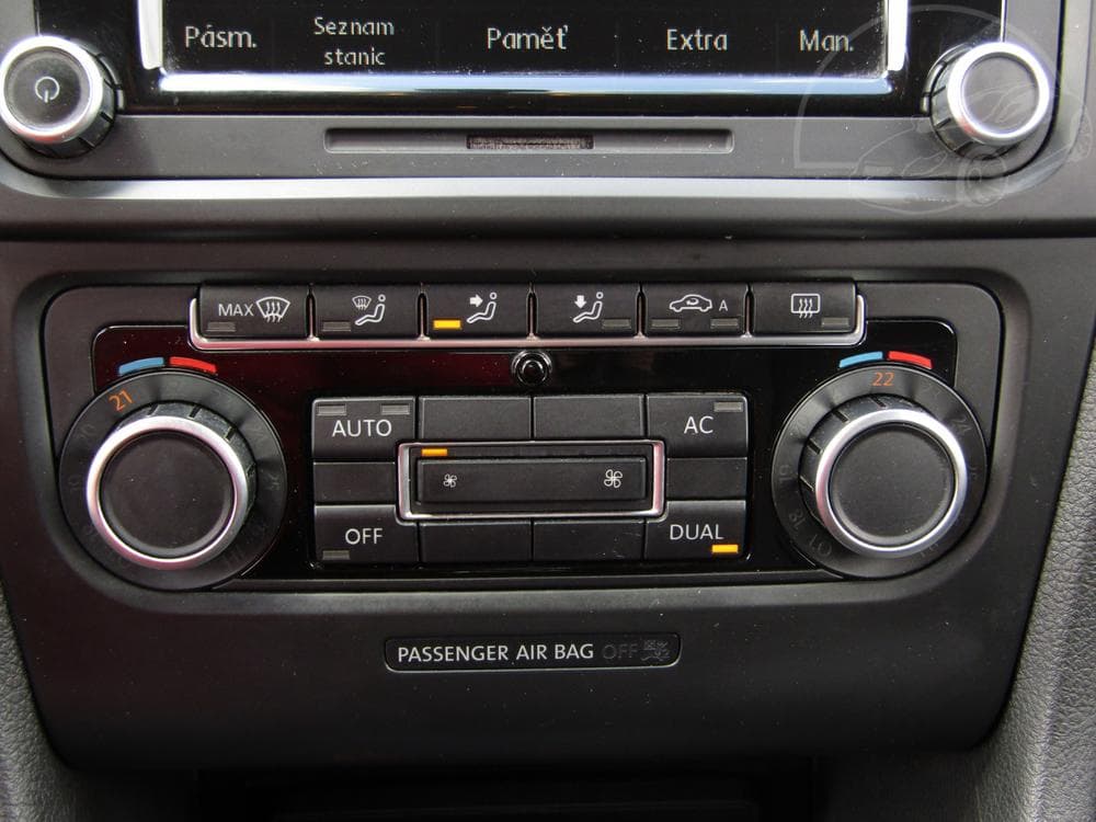 2008 Volkswagen GOLF - 15