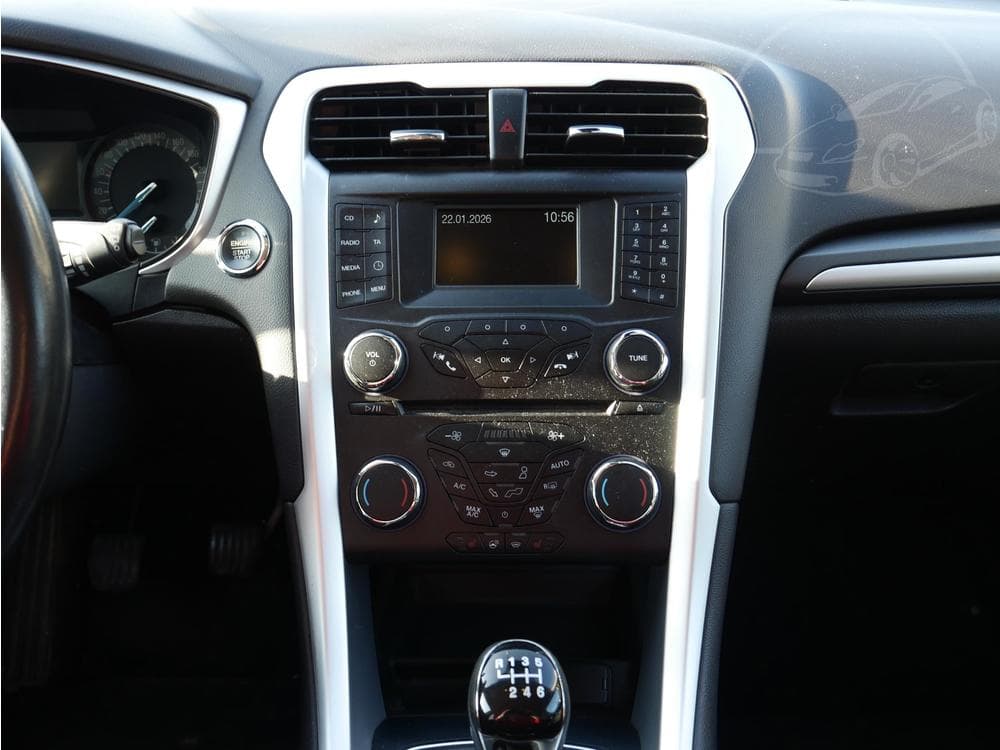 2015 Ford MONDEO - 11