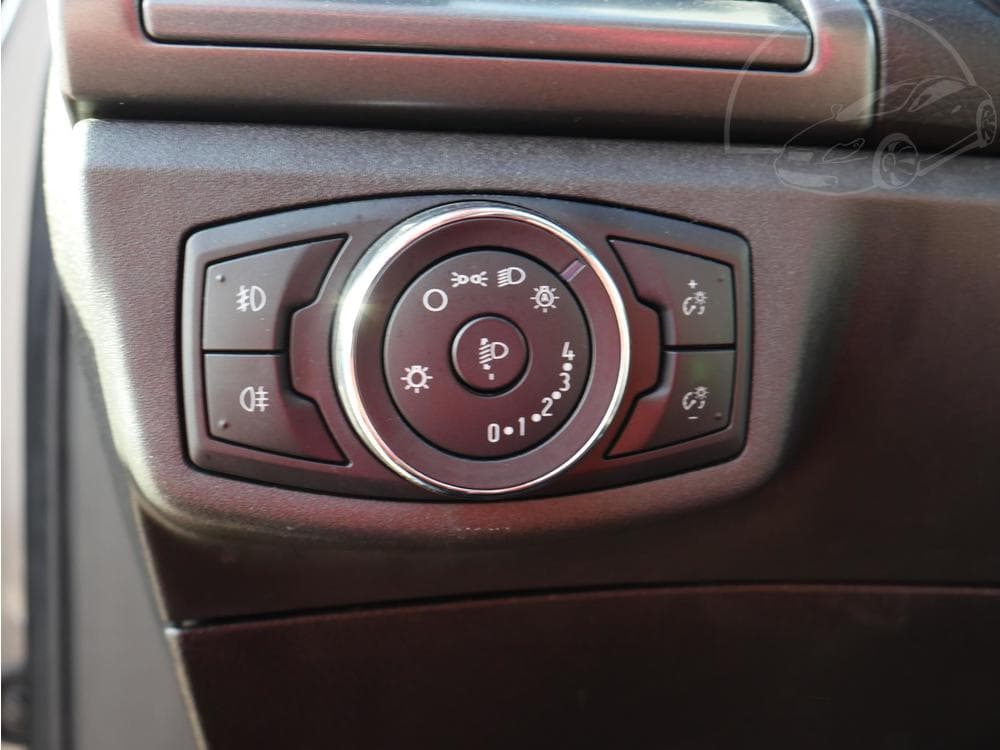 2015 Ford MONDEO - 16