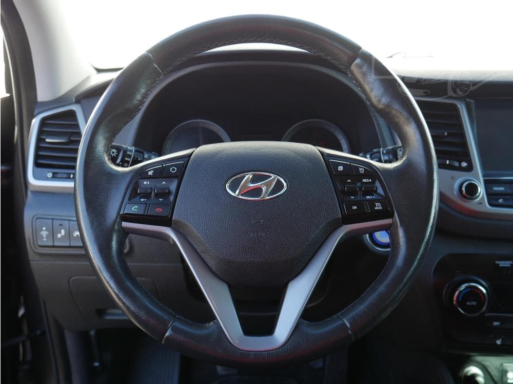 2016 Hyundai TUCSON - 33